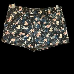 Floral Print Women's Jean Shorts